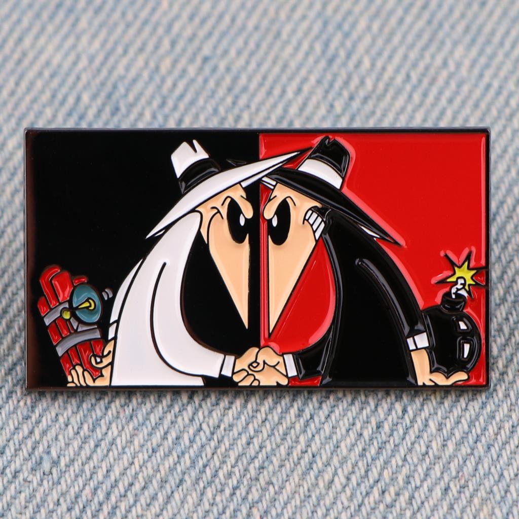Game Spy-vs-Spy Badge on Backp - Gaming Console Zelda 评论和价格